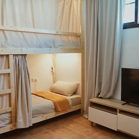 Ostello Blueadventure Surf House *